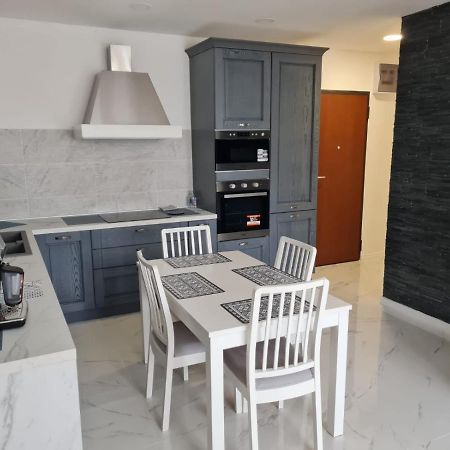 Apartament Марина Джулия Екстериор снимка