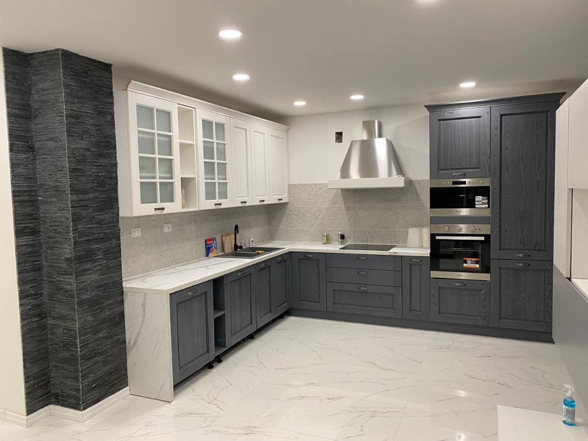 Apartament Марина Джулия Екстериор снимка
